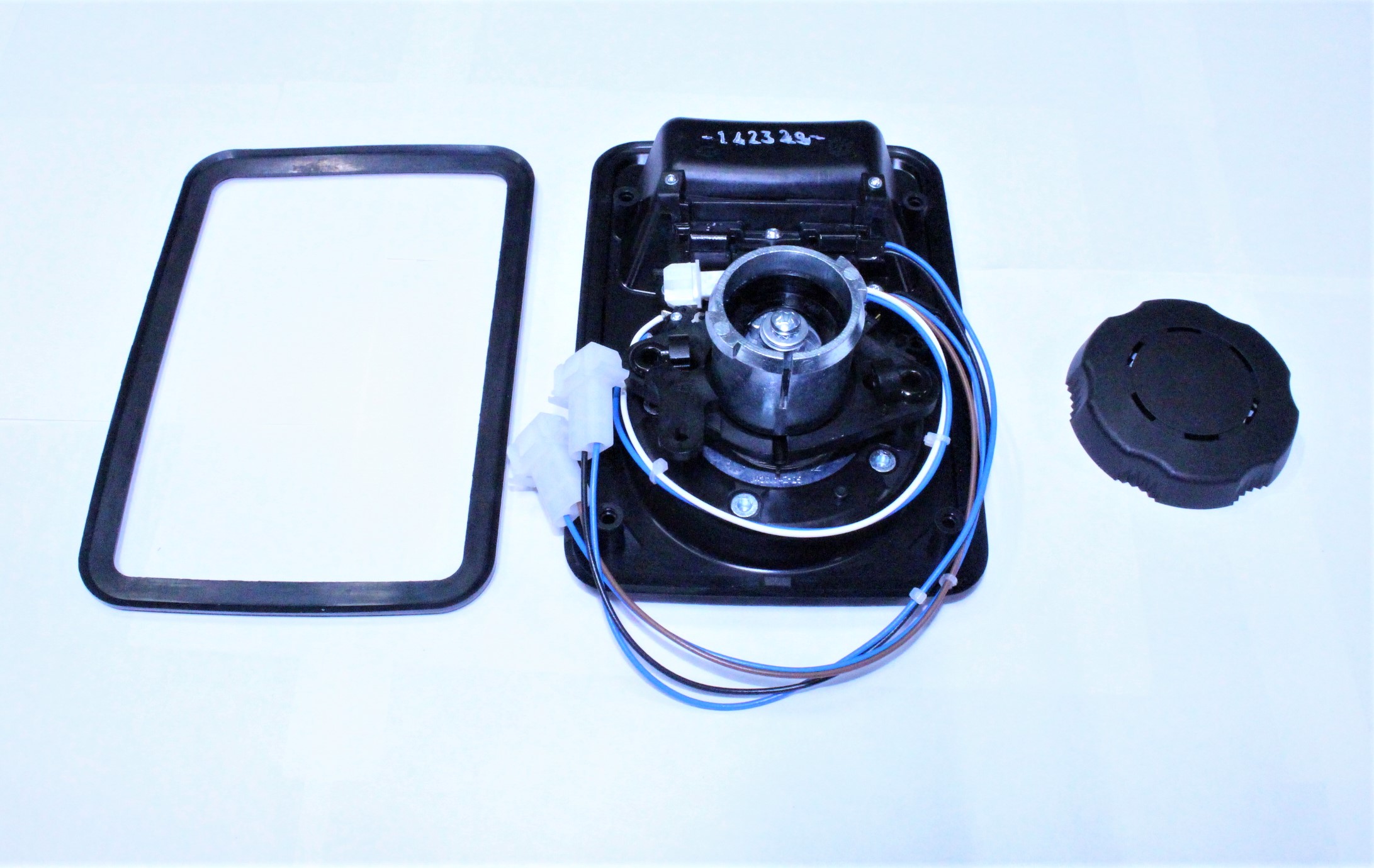 Category: 233 Fuel pump and filter